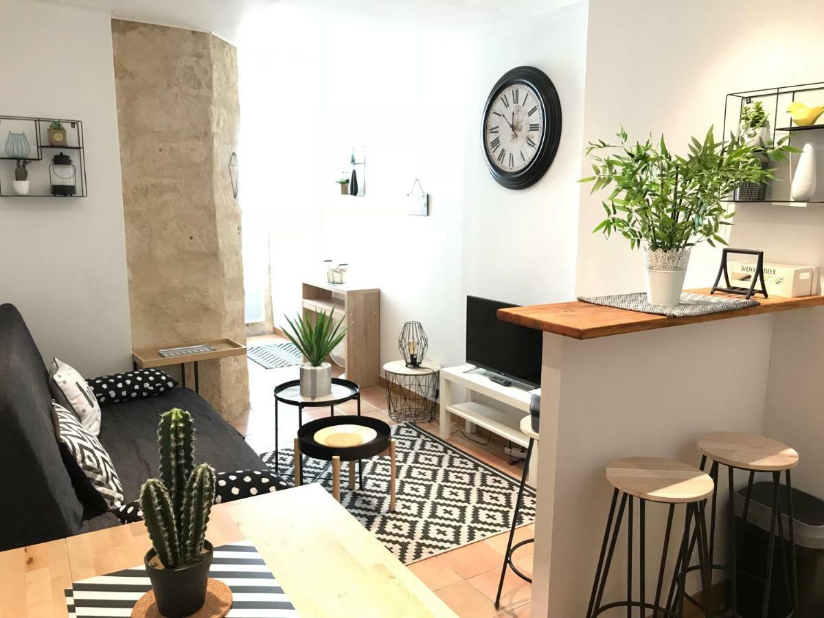 Superbe ! Appart T2 - Centre Historique & Tram - Situation Ideale Apartment Montpellier Exterior photo